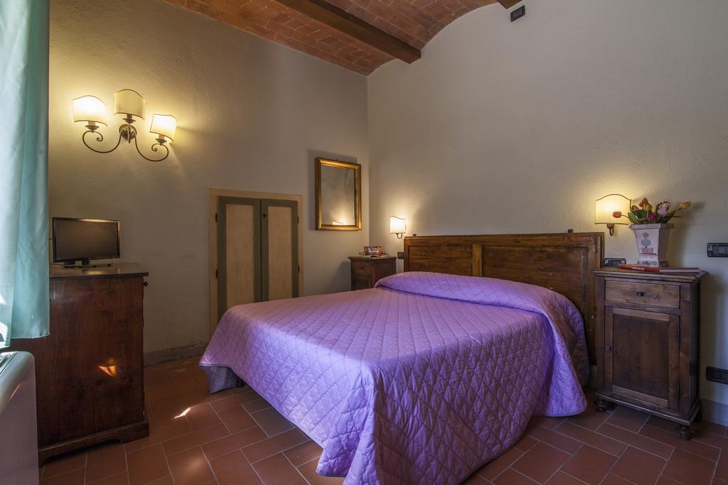 Borgo Mucellena Guest House Casole d'Elsa Exterior photo